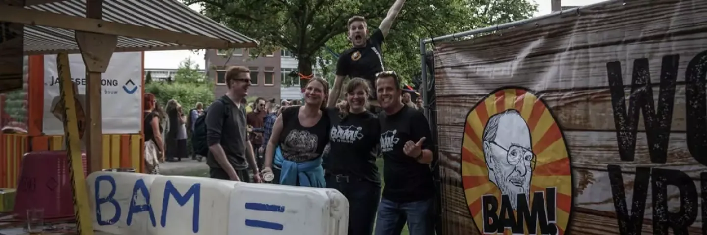 2016 Maaike Ronhaar 9850c346 c943 489b 8fd7 c09cdae4e15a