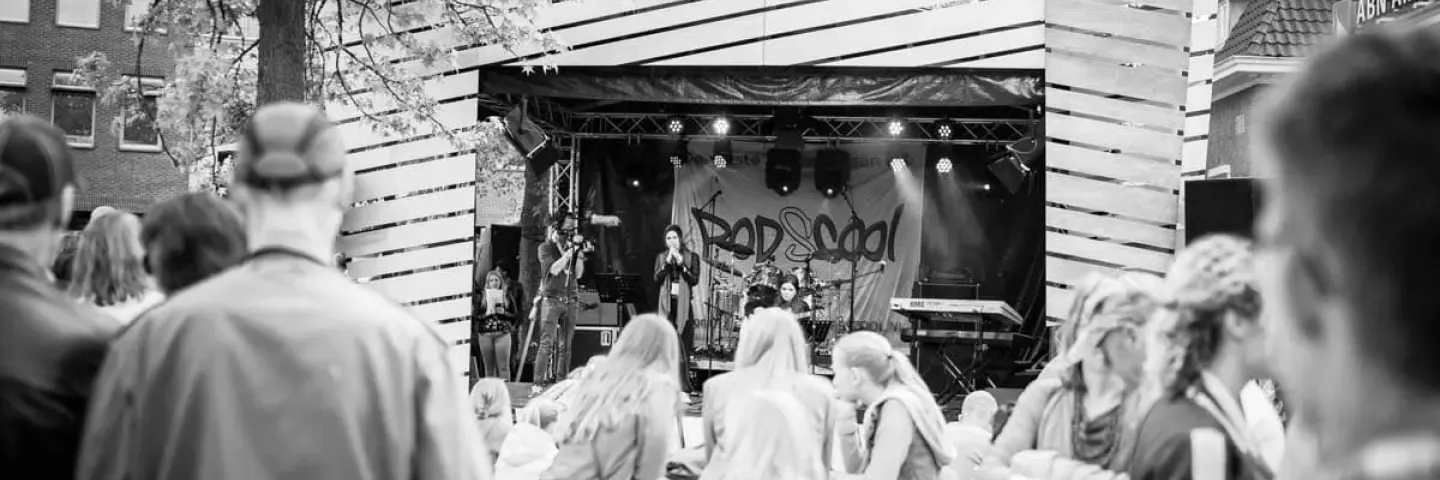 2017 Maaike Ronhaar 1001507d 8bc7 48c8 b229 08434e956bc0
