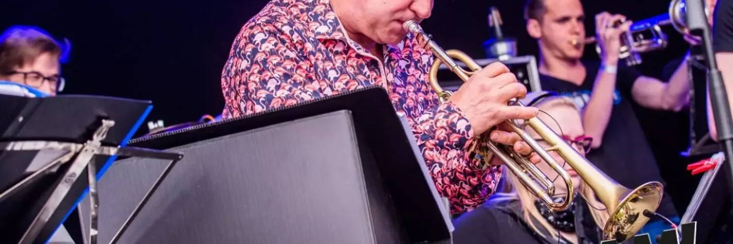 2017 Renaldo Markus 0ffcf037 31db 485f 91e2 f91bf152fb71