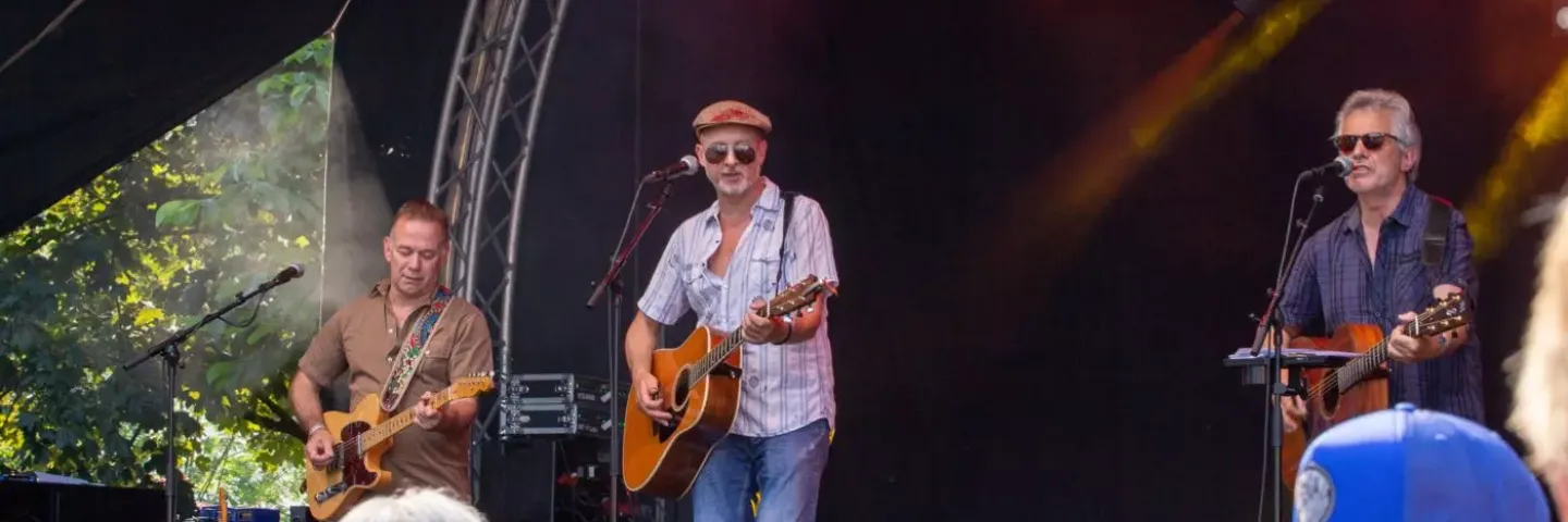2018 Aleks Fotografie 40087146 dca9 4cef a825 e6356b219a40