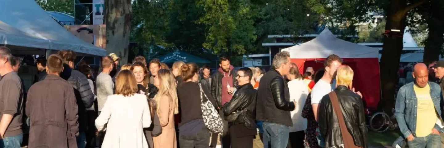 2019 Aleks Fotografie ffb5e104 0469 4ef6 ab73 ce19ddbd157a