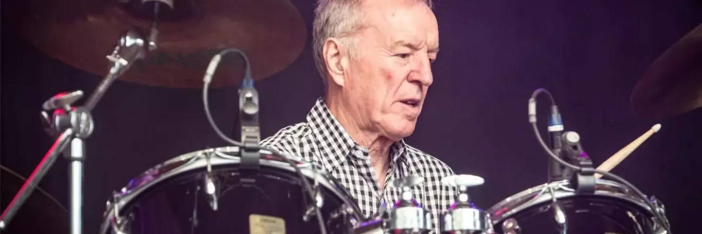 2019 Serge Hasperhoven 48100848 19a9 4ad5 b451 43d19c9bbfcd